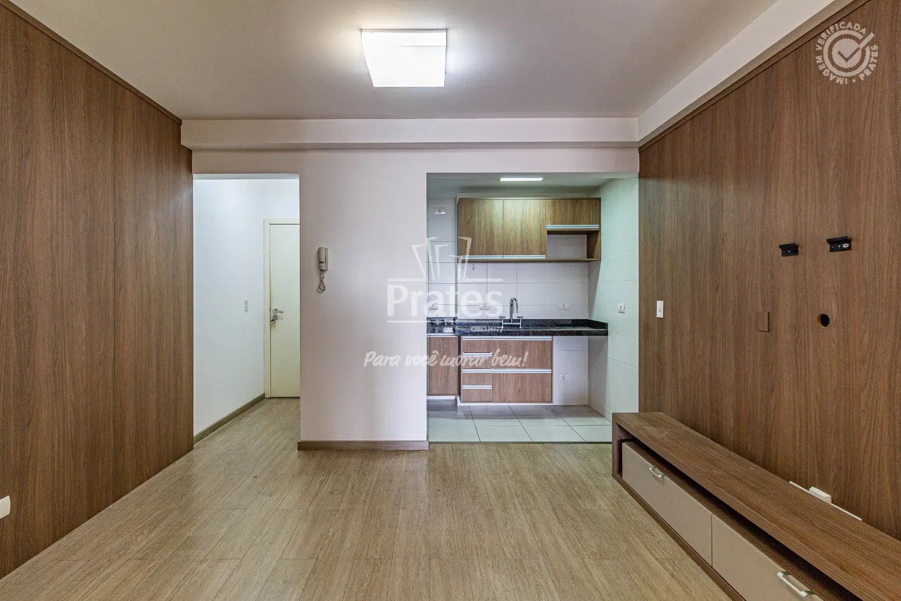 1-bedroom apartment with balcony and a separate kitchen — photo 11