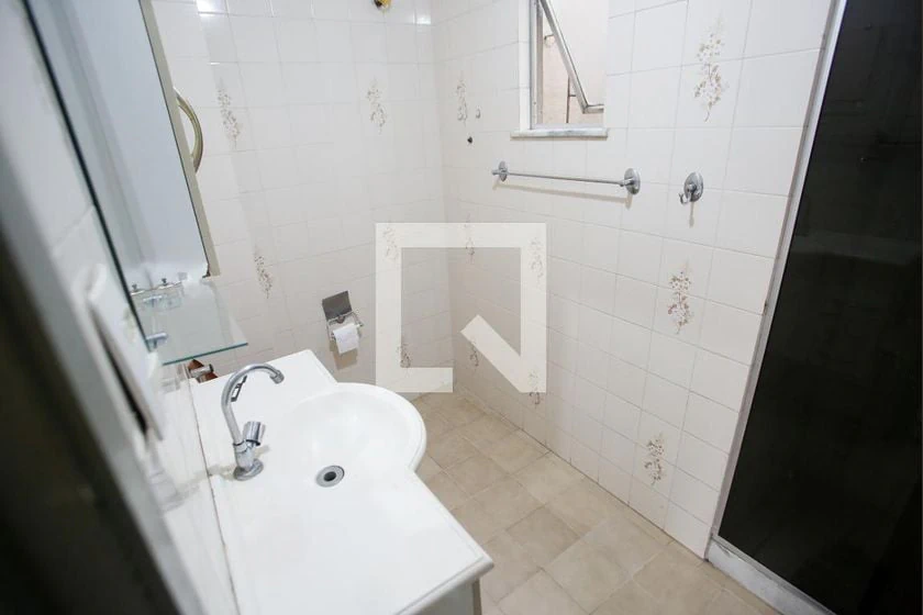 2-bedroom rental apartment with balcony — photo 27
