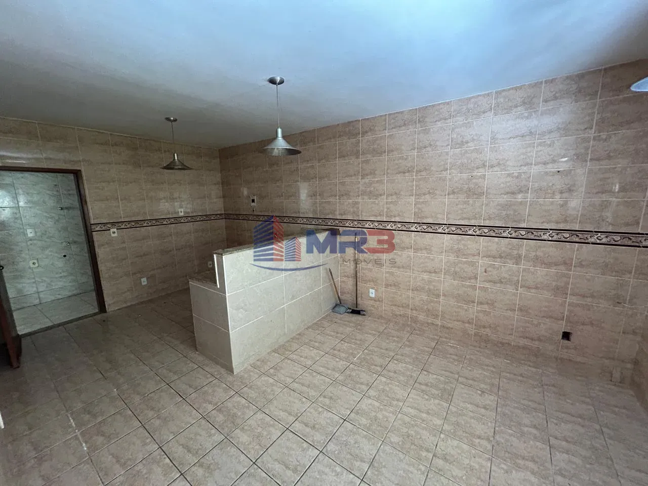House, 280 m², with a bathtub — photo 5