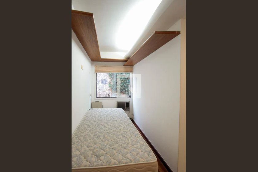 Меблированный дом с 4 спальнями и 3 сьютами, 450 м² — photo 42