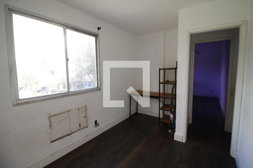 3-bedroom rental apartment with open-plan kitchen — photo 5