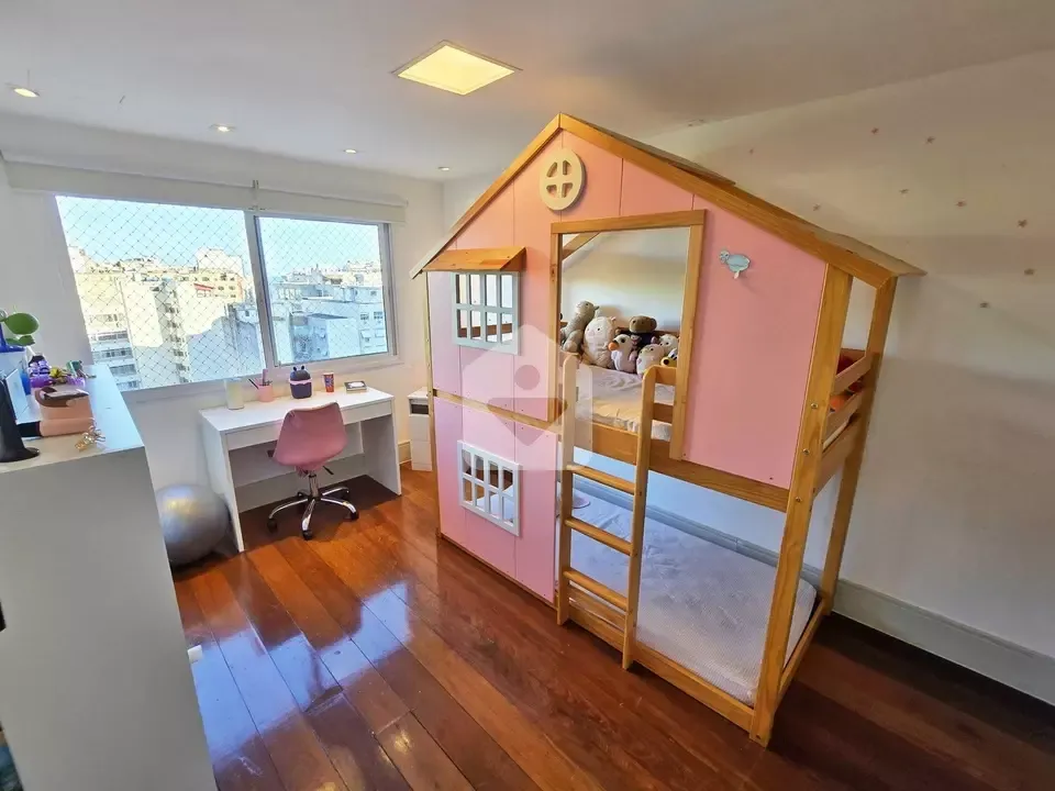 Furnished apartment with 3 bedrooms and 5 bathrooms — photo 31
