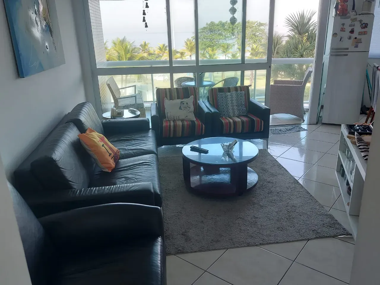 2-bedroom apartment with water view through the windows — photo 9