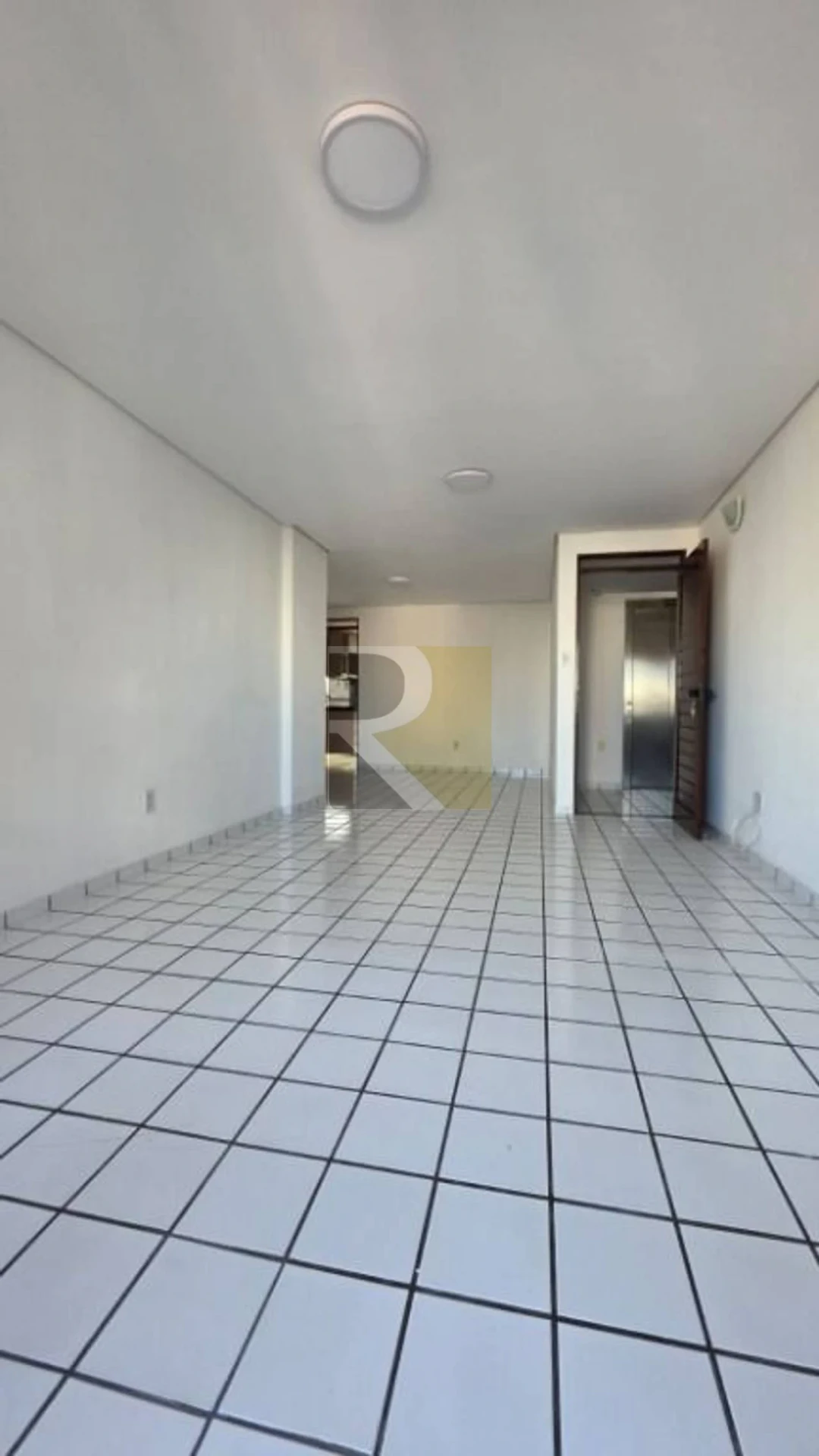 3-bedroom apartment with 147 m² and 2 parking spaces — photo 3