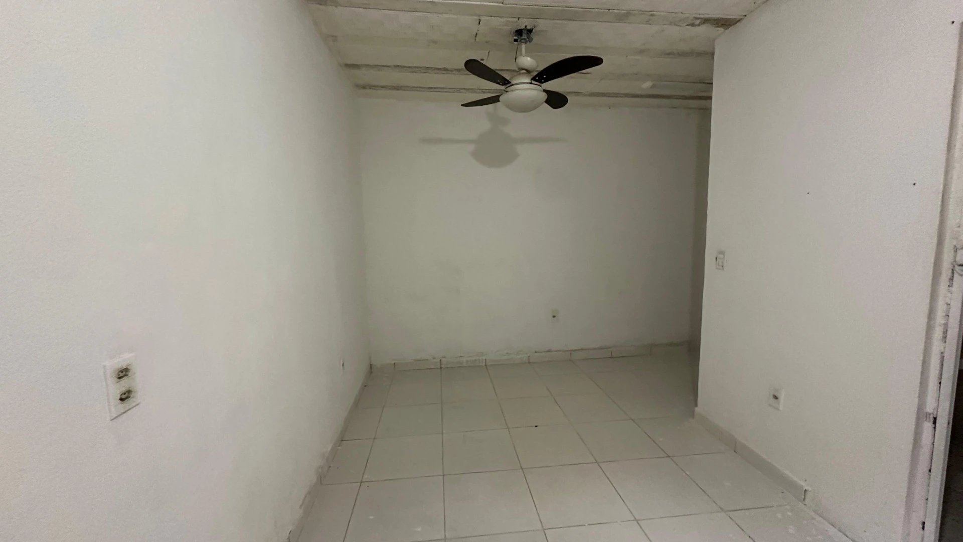 House with 1 bedroom and no parking space — photo 3