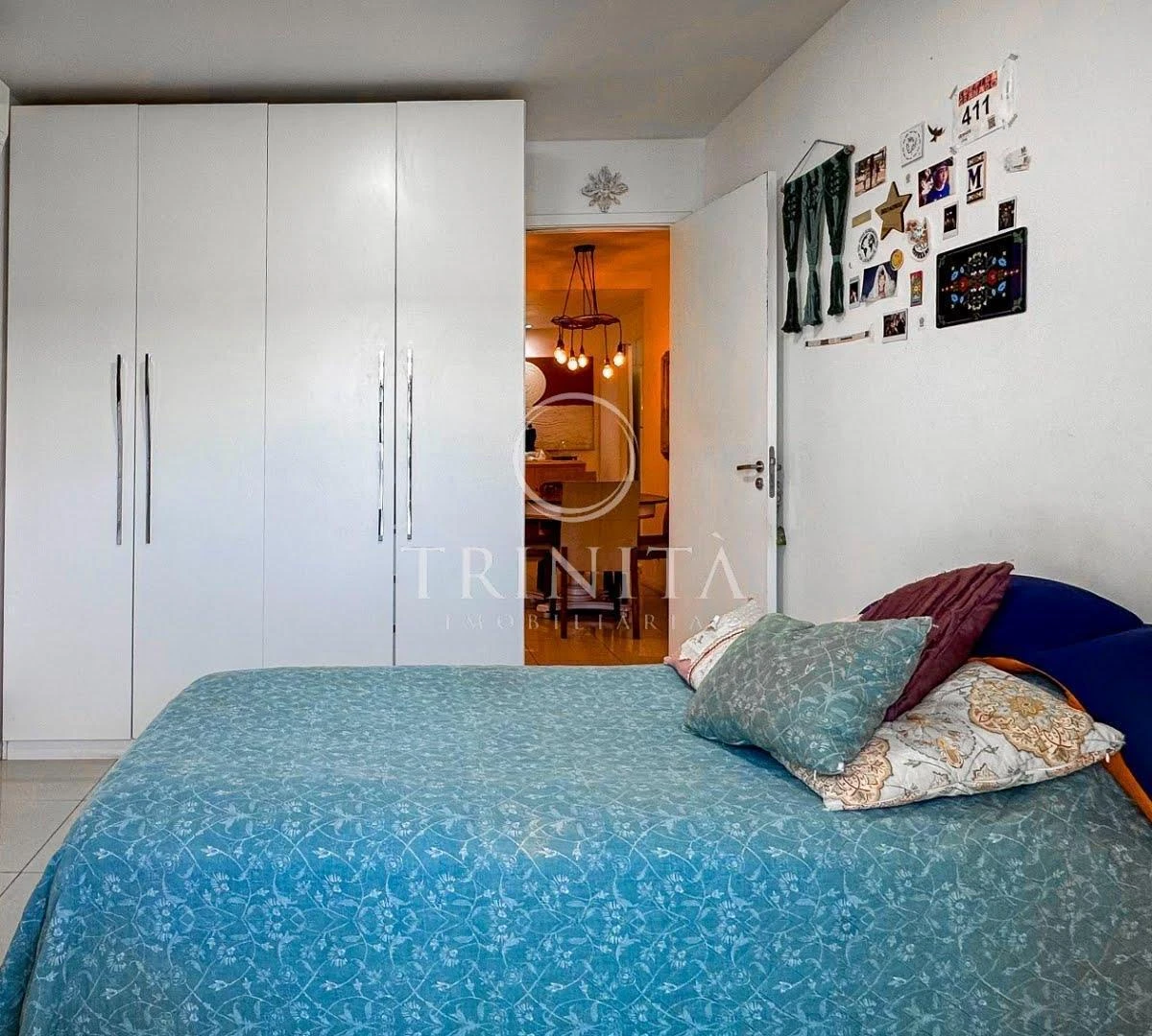 Furnished penthouse with 4 bedrooms, 200 m² and 3 parking — photo 33