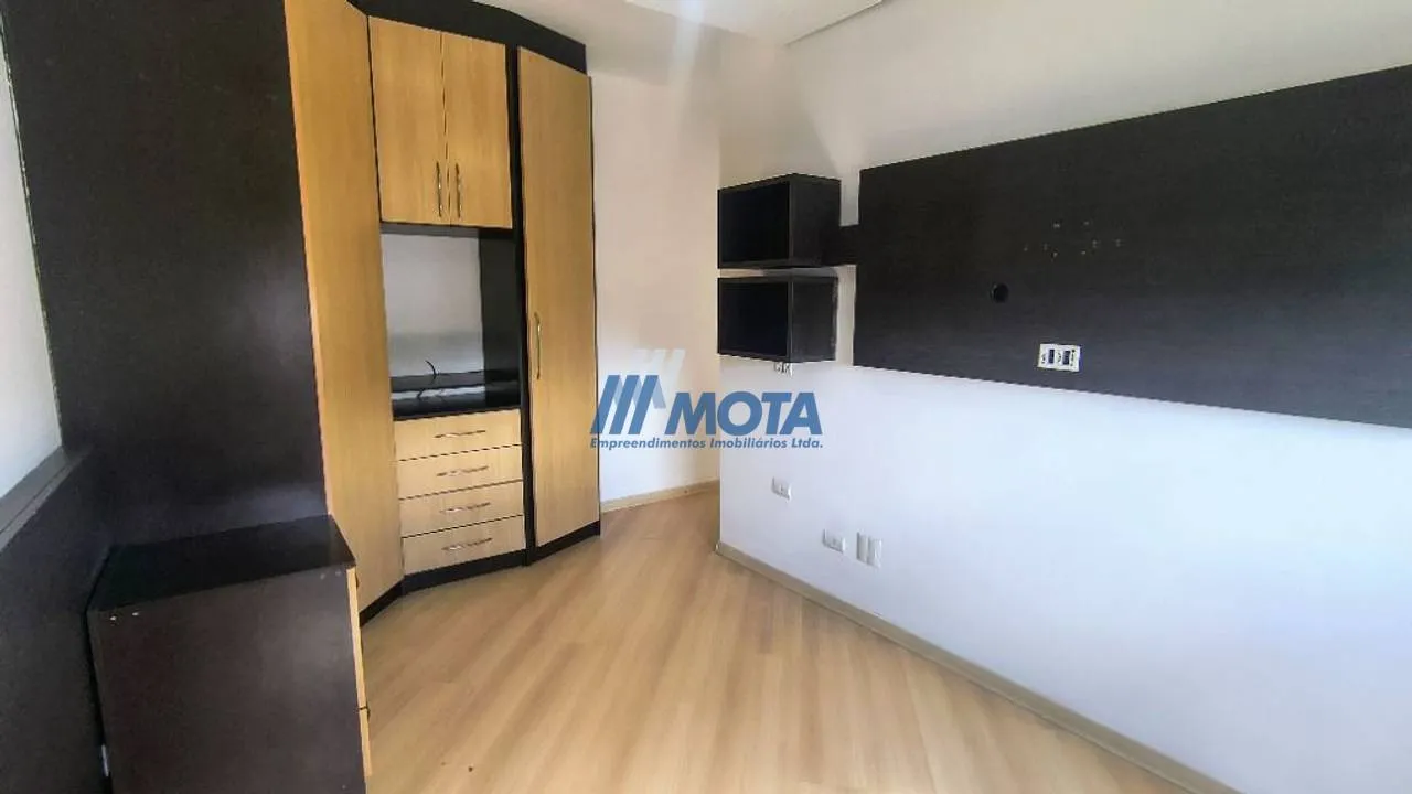 3-bedroom apartment with a private BBQ — photo 34