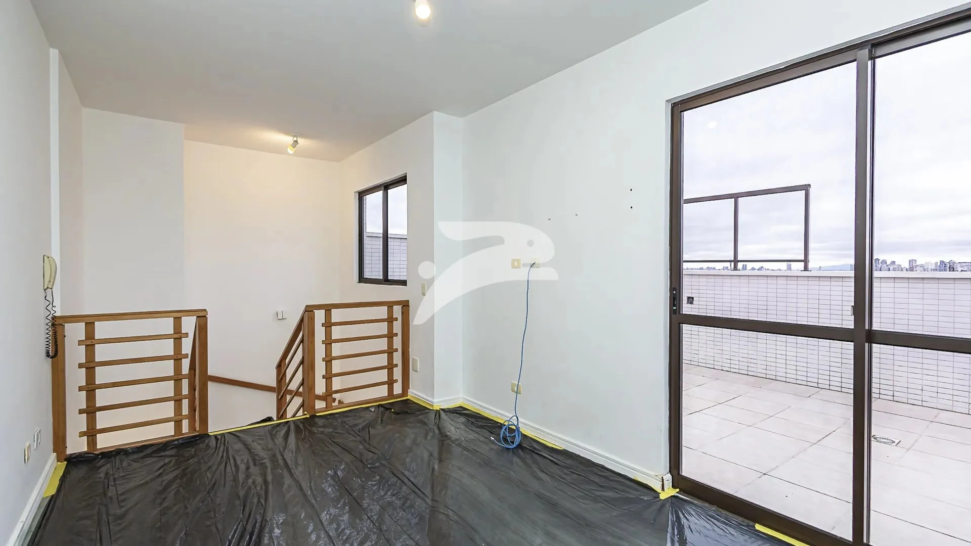 Top-floor apartment with 2 bedrooms and private terrace — photo 20