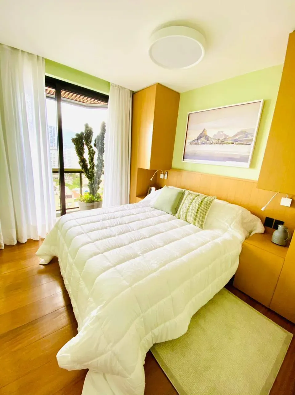 Furnished 2-bedroom apartment with 2 bathrooms — photo 3