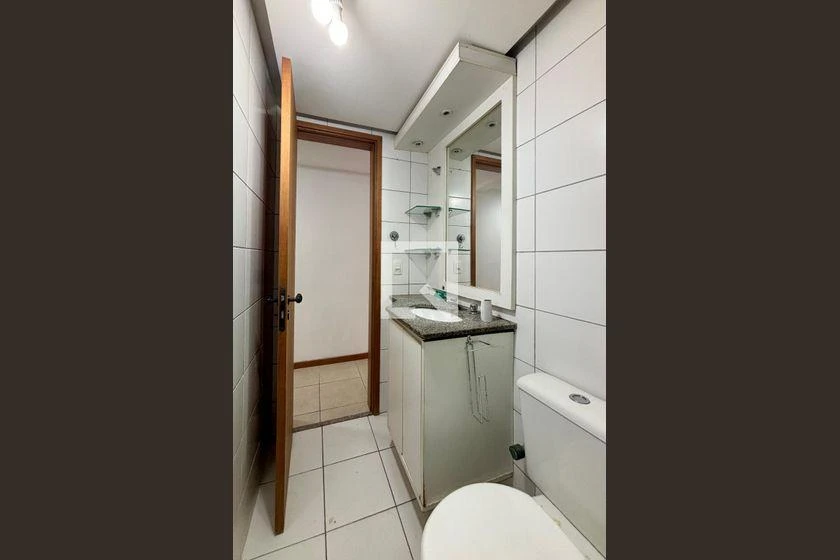 111 m² rental apartment with 3 bedrooms and 2 parking spots — photo 38