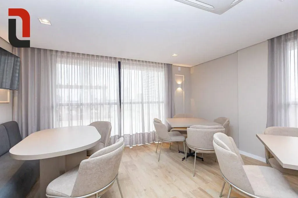 31 m² studio with an equipped kitchenette — photo 18
