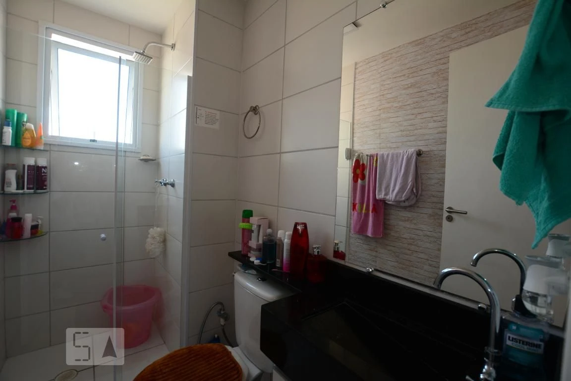 Furnished 2-bedroom apartment with open-plan kitchen — photo 36