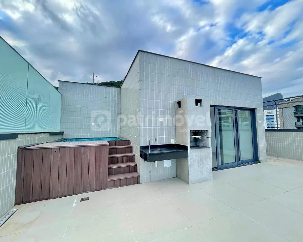 Apartment, 197 m², with a grill on the balcony — photo 6