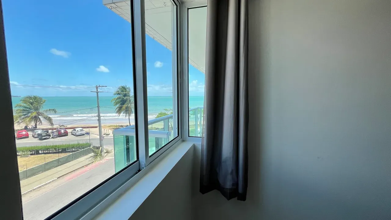 Furnished apartment, 60 m², with a water view — photo 10