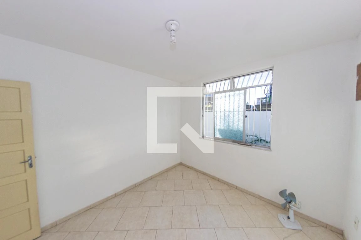 Casa com 3 quartos e varanda — photo 34