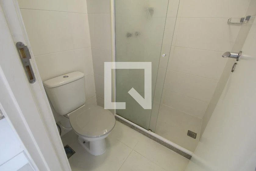 Студия 40 м² со стиральной машиной и застеклённым балконом — photo 25