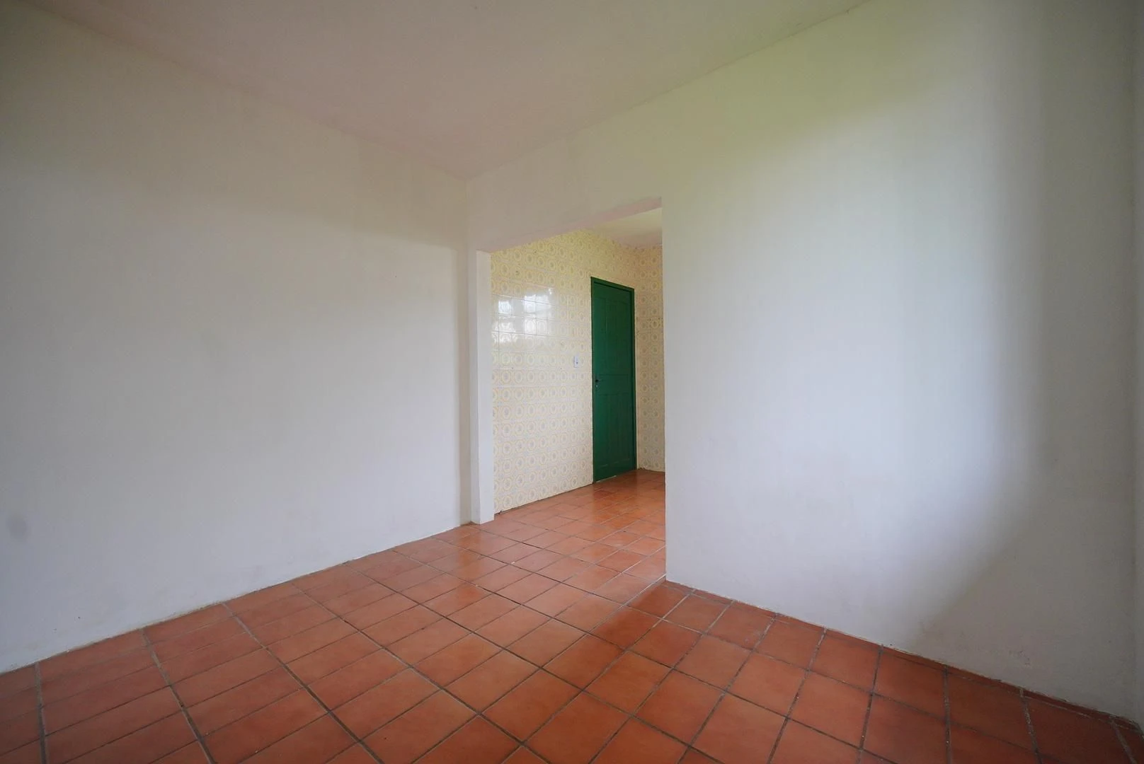 175 m² house with a mountain view and a grill on the balcony — photo 21