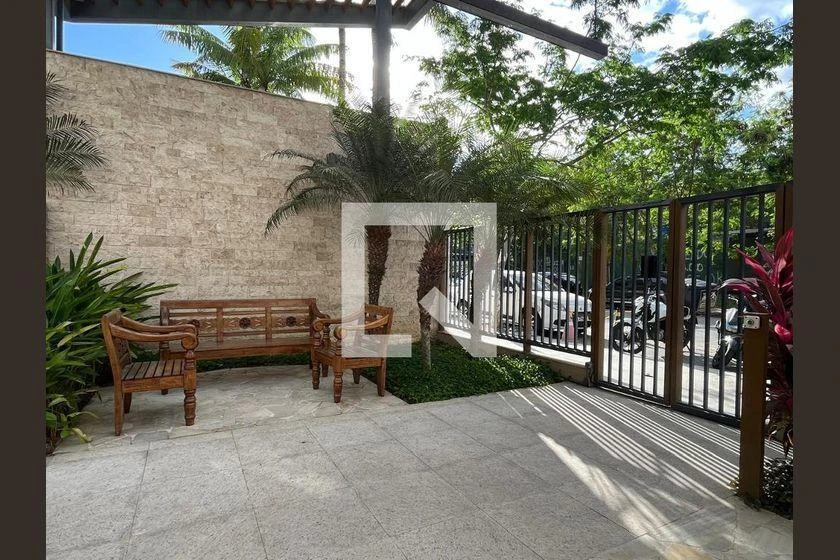 Furnished apartment, 78 m², with a washing machine — photo 26