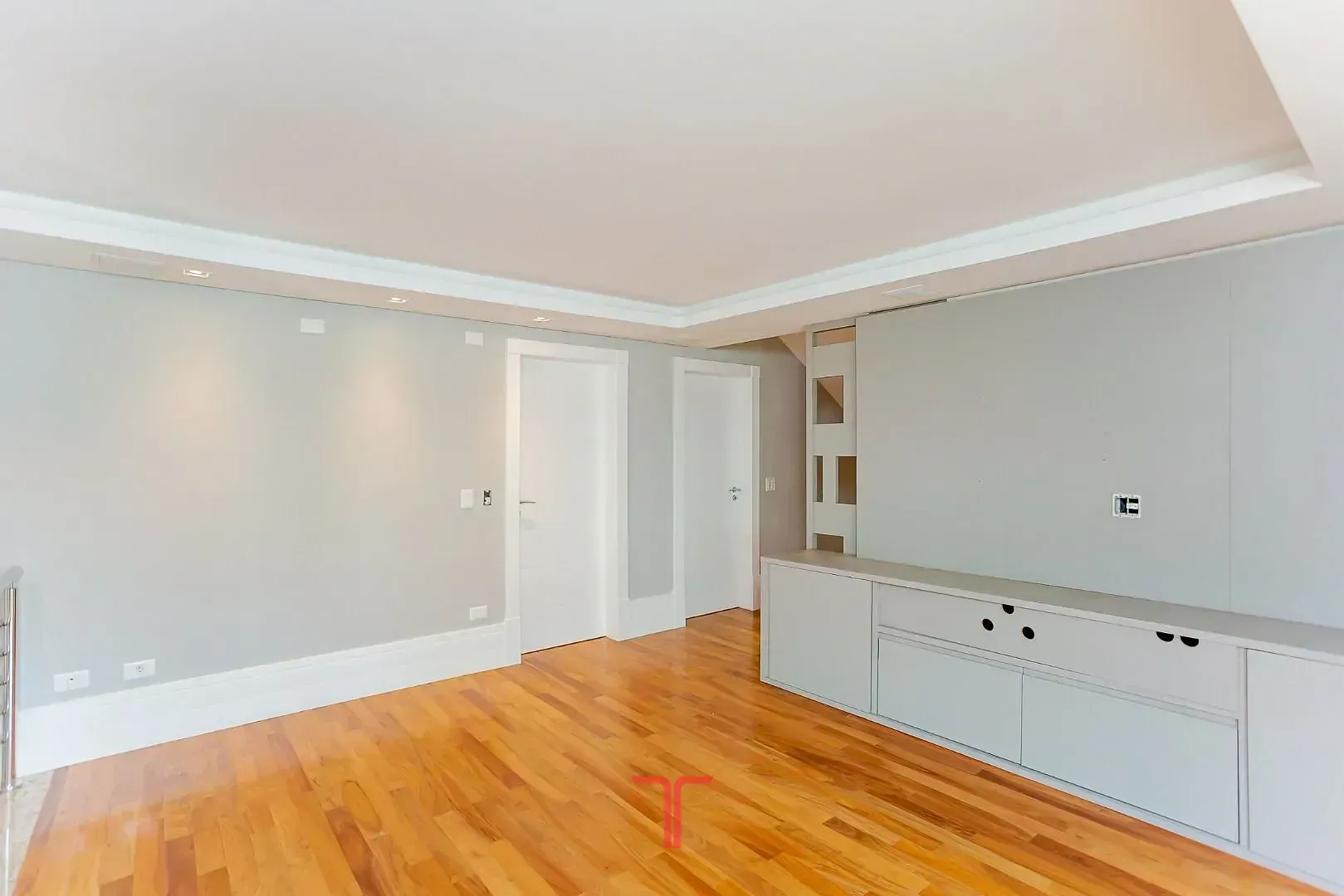 Дом 550 м² с 5 спальнями и приватным садом — photo 127