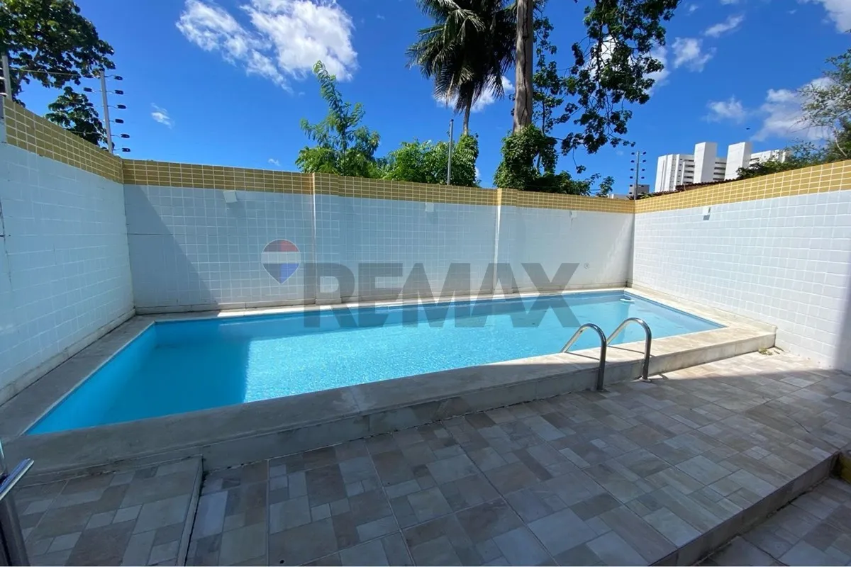 Apartamento de 3 quartos em condomínio com piscina — photo 29