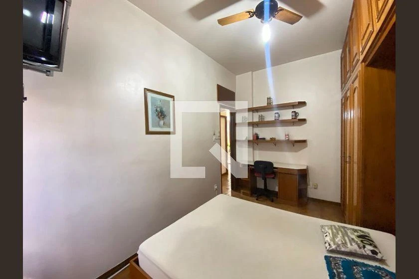 Home office in a 3-bedroom apartment, 90 m² — photo 9