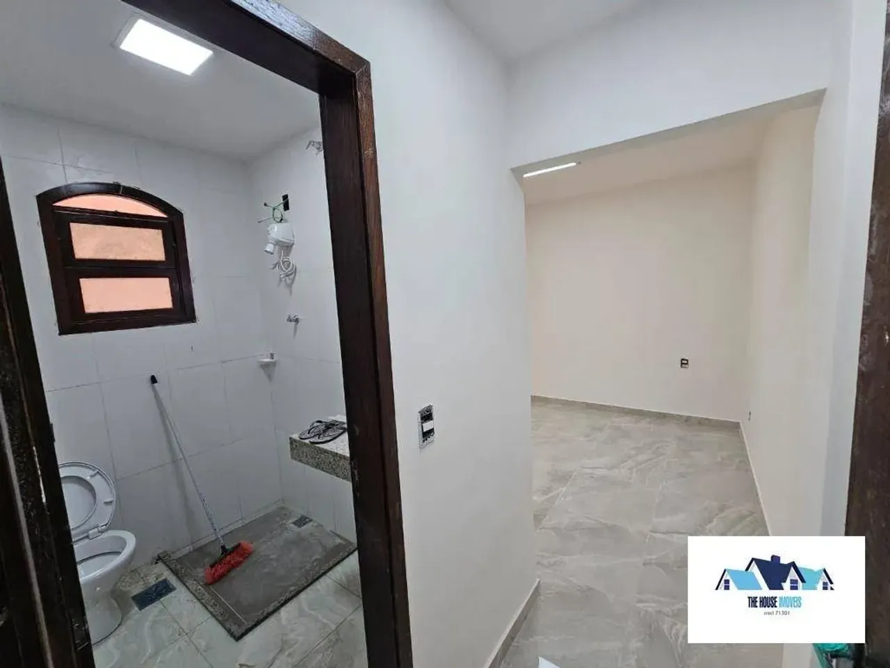 House with 2 bedrooms and 2 bathrooms, 80 m² total — photo 8