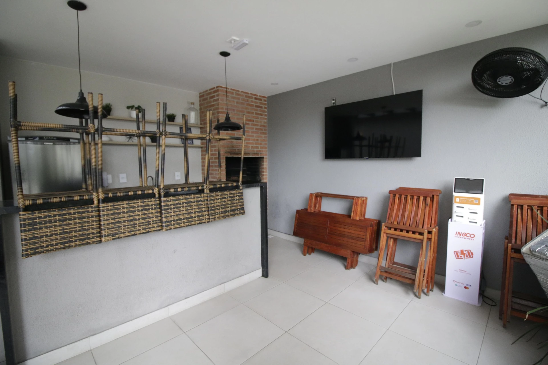 Apartamento mobiliado com 2 quartos e varanda — photo 14