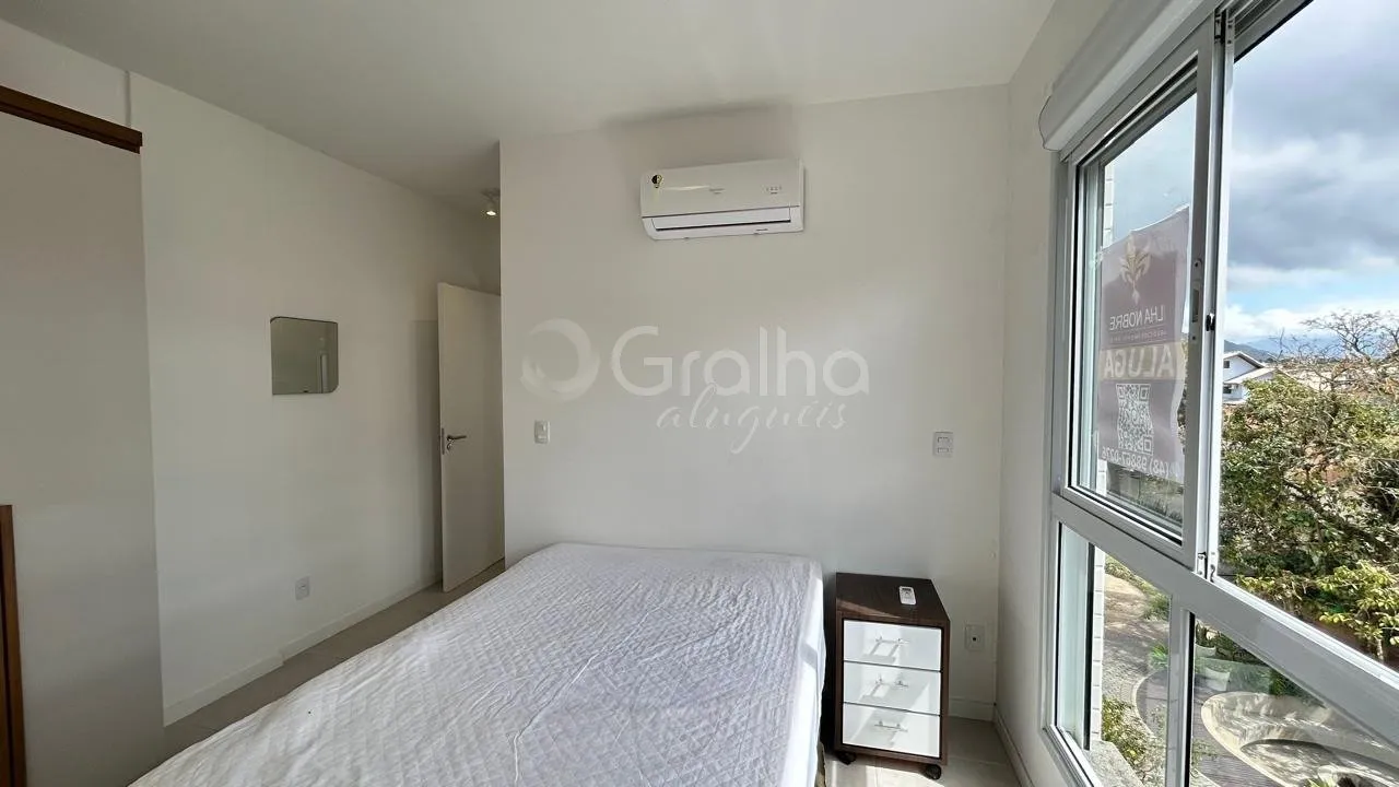 3-bedroom apartment with a home office — photo 34