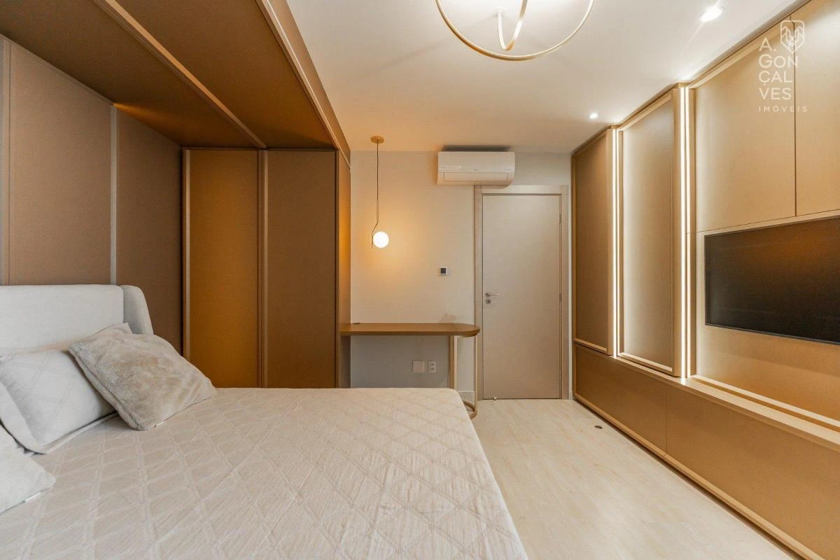 Furnished apartment with 3 en-suite bedrooms and 4 parking — photo 48