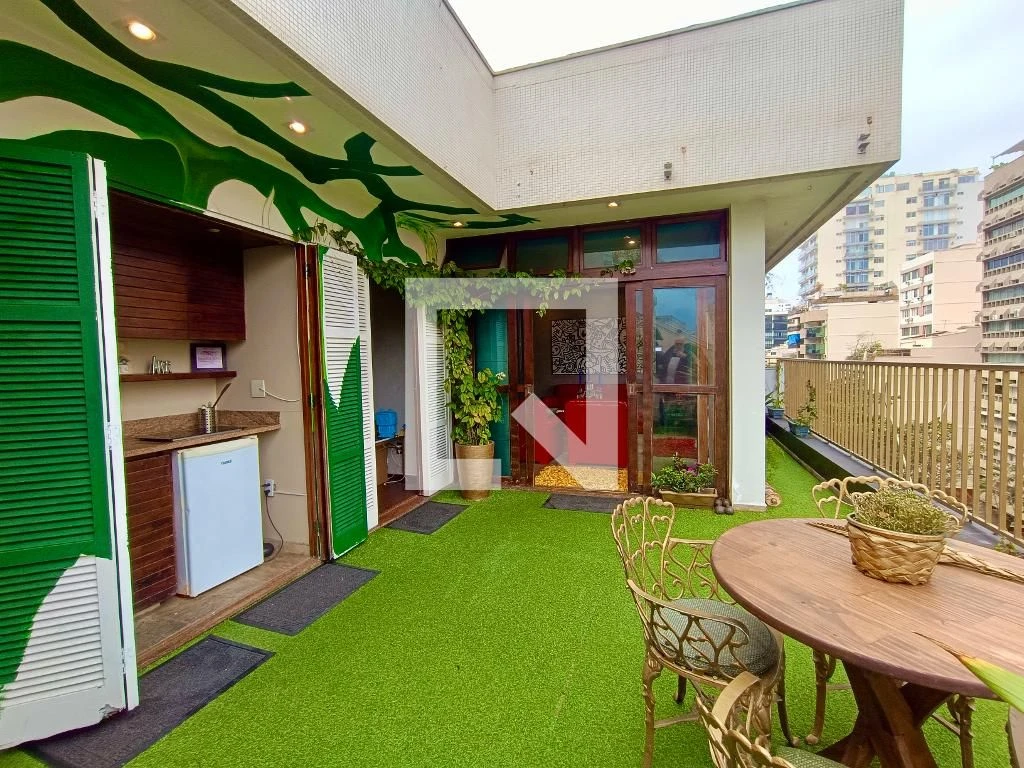 Furnished 2-bedroom apartment with private balcony BBQ — photo 11