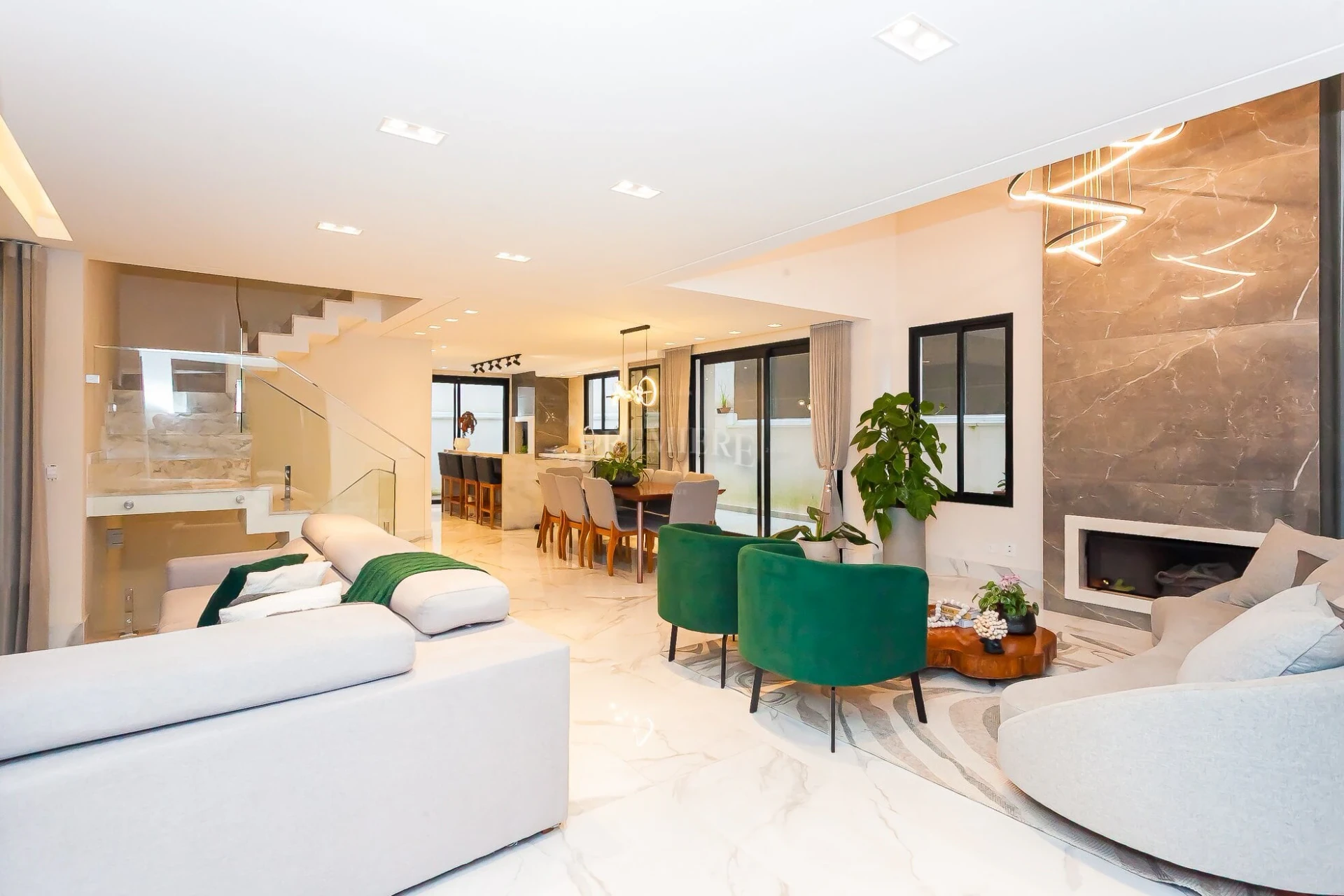 4-bedroom house with a home office in Curitiba — photo 7