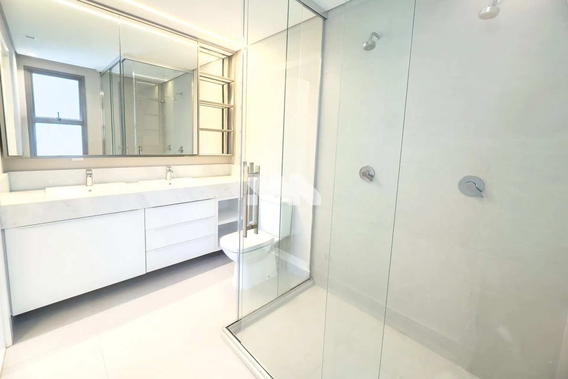 3-suite apartment with 231 m², 2 parking spaces — photo 25