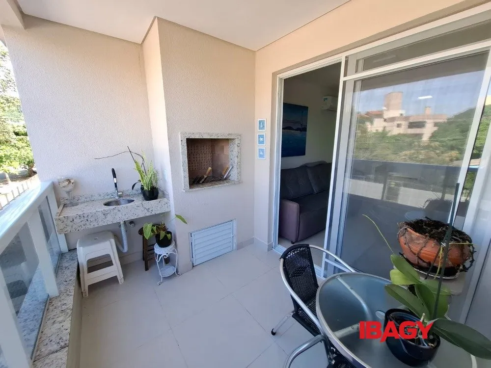 Apartamento amueblado de 2 dormitorios y 121 m² — photo 5