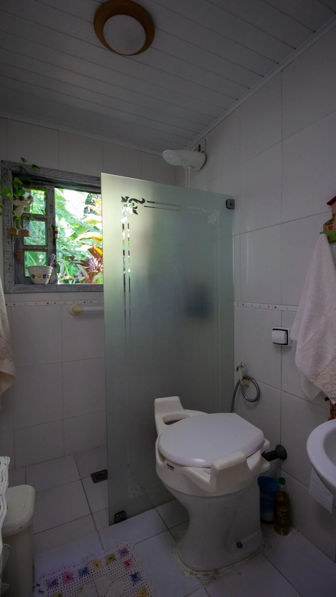 Furnished house with 5 bedrooms and 3 bathrooms — photo 52