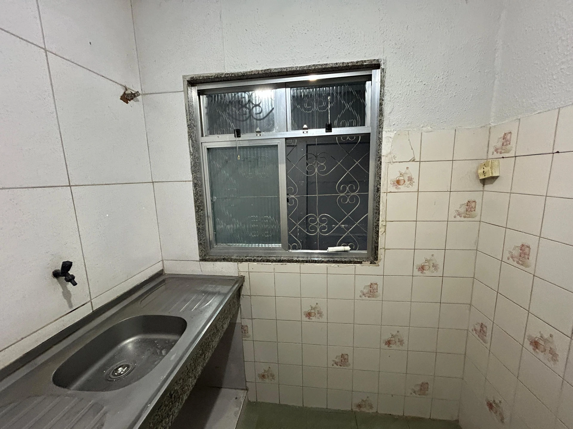 Rental house with 1 bedroom and 1 bathroom no parking — photo 4