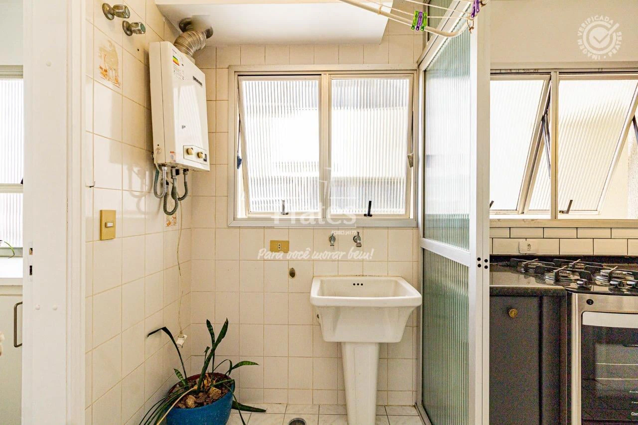 3-bedroom apartment with a home office in Curitiba — photo 14