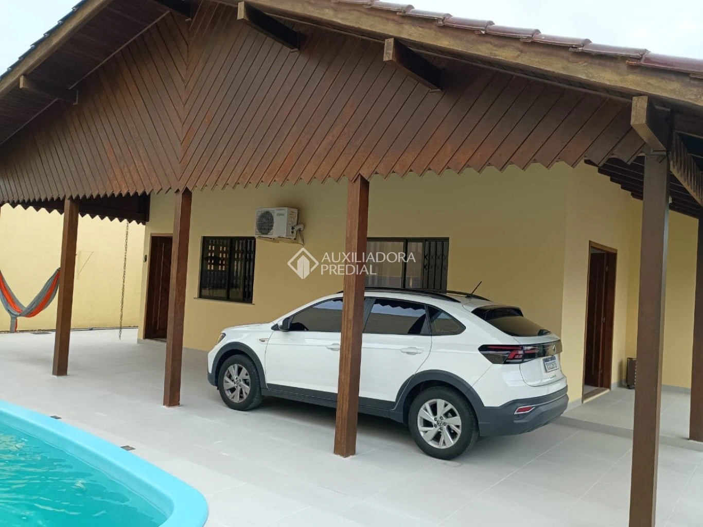 2-bedroom house with a garden in Florianópolis — photo 21