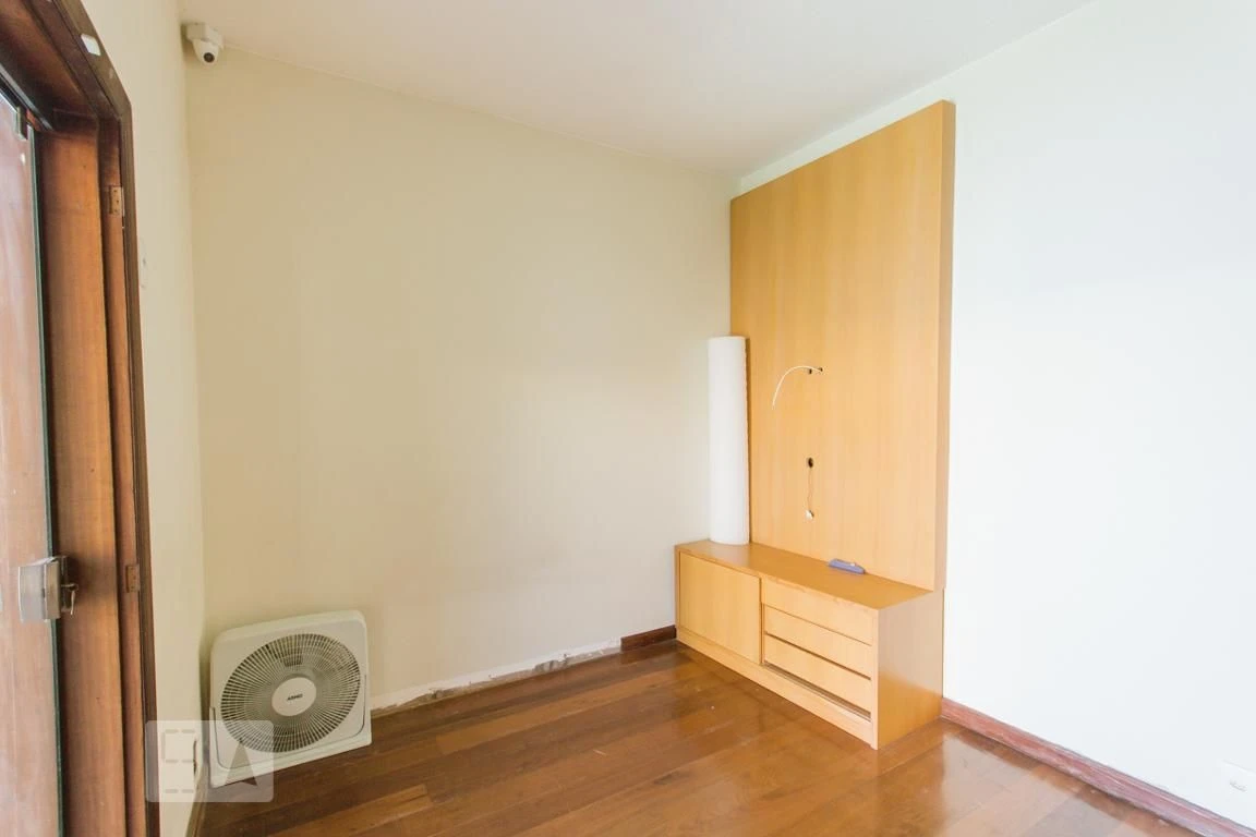 Casa mobiliada com 3 suítes e 6 banheiros — photo 26