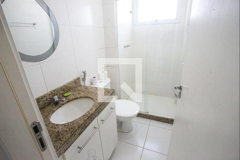 Balcony with a grill in a 3-bedroom apartment, 131 m² — photo 16