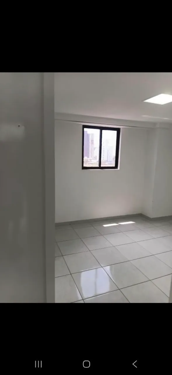 Apartamento com cozinha fechada e fogão a gás — photo 10