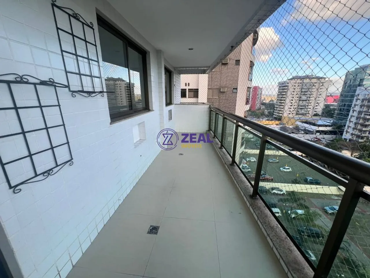 3-bedroom apartment with a separate kitchen and 83 m² — photo 5