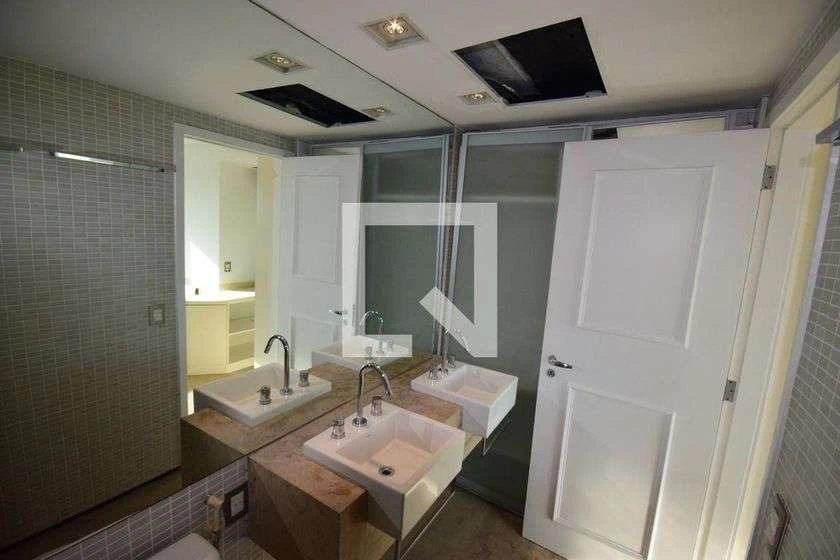 Estudio amueblado con 1 dormitorio, balcón y 40 m² — photo 17