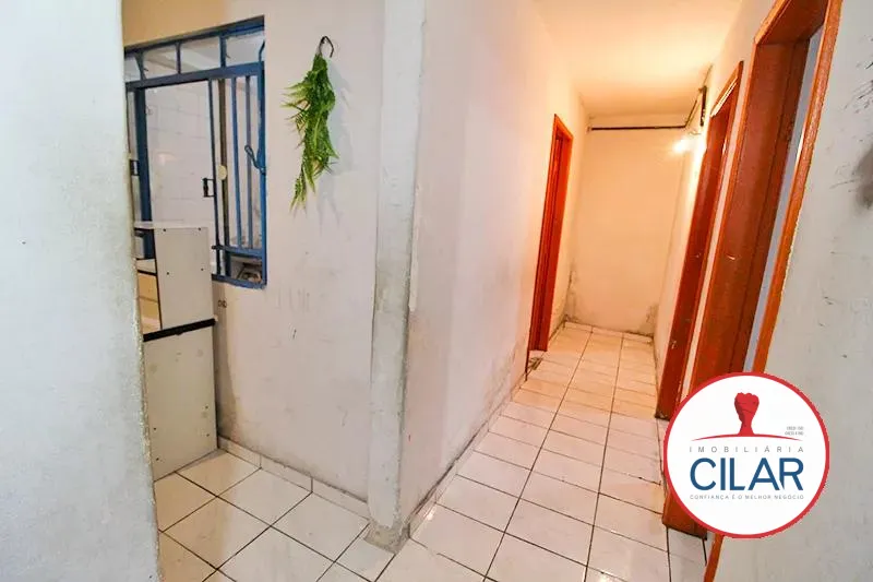 Unfurnished house with 4 bedrooms and 5 bathrooms — photo 40