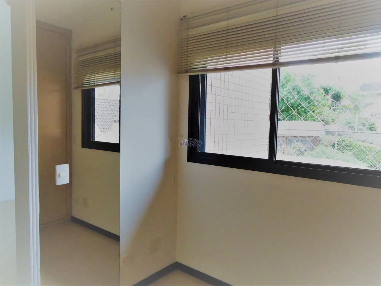 2-bedroom apartment with a grill on the balcony — photo 10