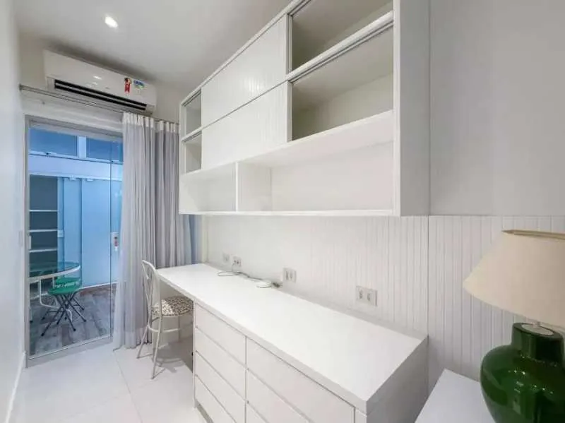 Квартира 130 м² з робочим місцем та заскленим балконом — photo 17