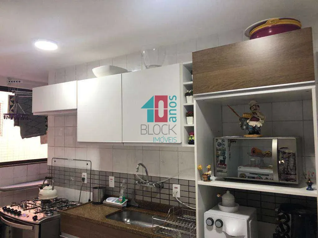 3-bedroom apartment with a suite and balcony, 130 m² — photo 19