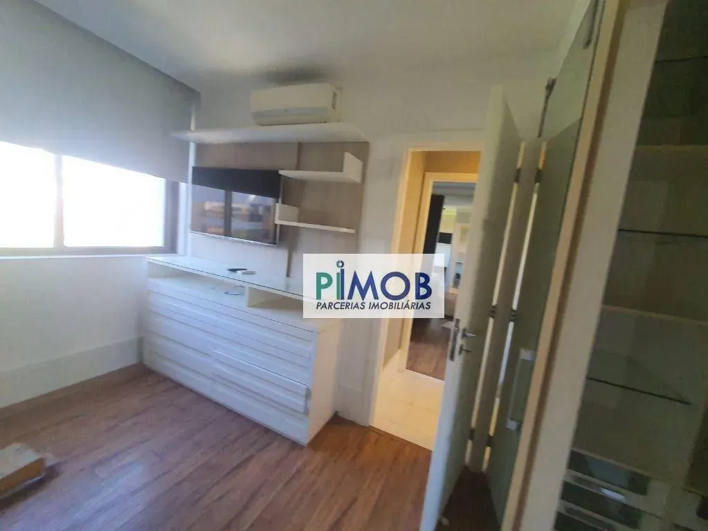 Furnished penthouse with 4 bedrooms and jacuzzi — photo 48