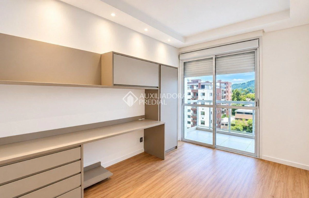 3-bedroom apartment with a park view in Florianópolis — photo 24