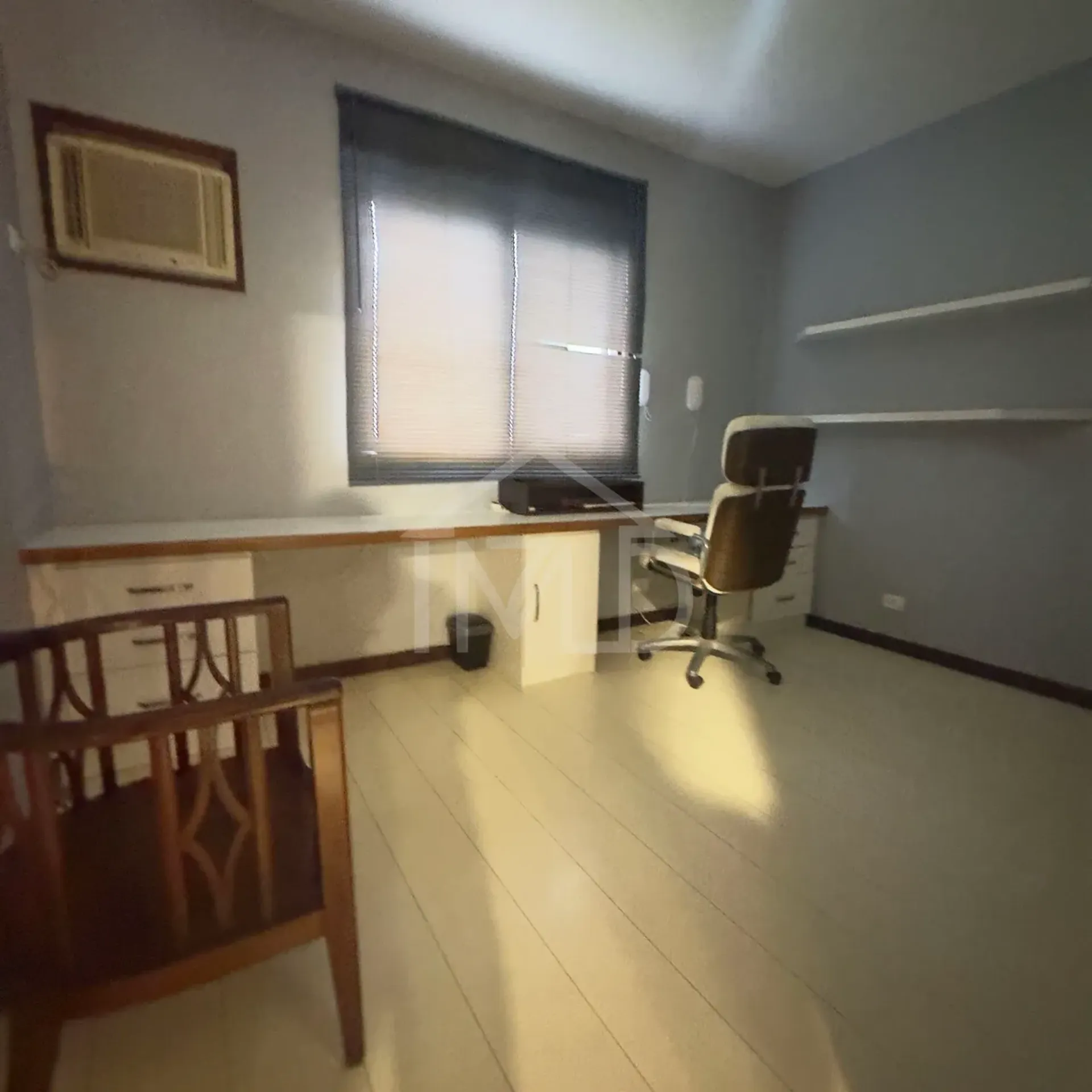 Furnished house, 250 m², with a walk-in closet — photo 4
