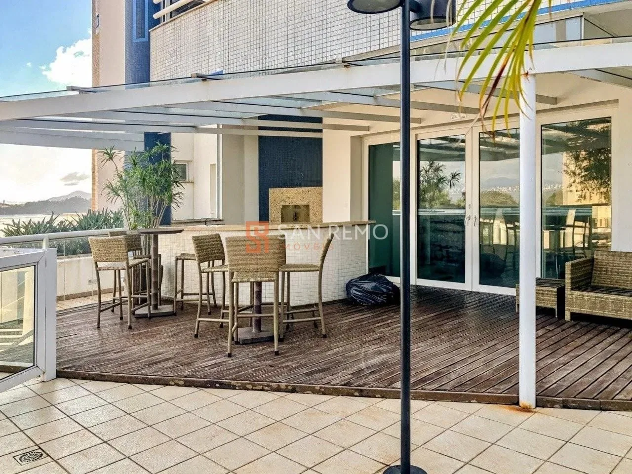 Furnished apartment, 160 m², with a grill on the balcony — photo 28